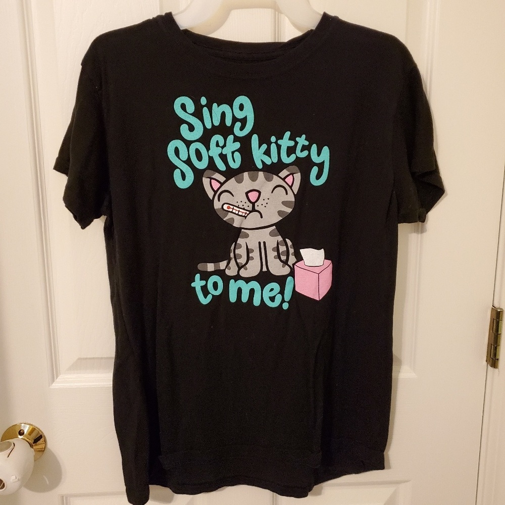 Big Bang Theory Soft Kitty T-Shirt